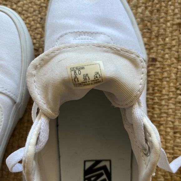 Women’s White Vans- Low Top Ward Sneaker - Picture 9 of 9